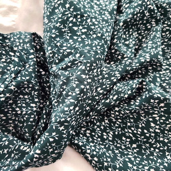 Green floral shift dress from Shein - Picture 2 of 5